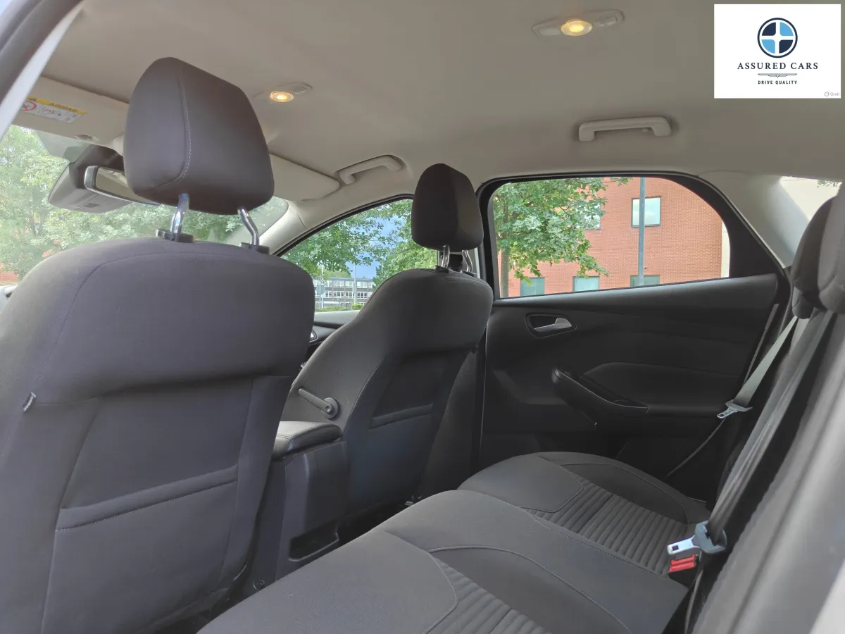 Car View 14
